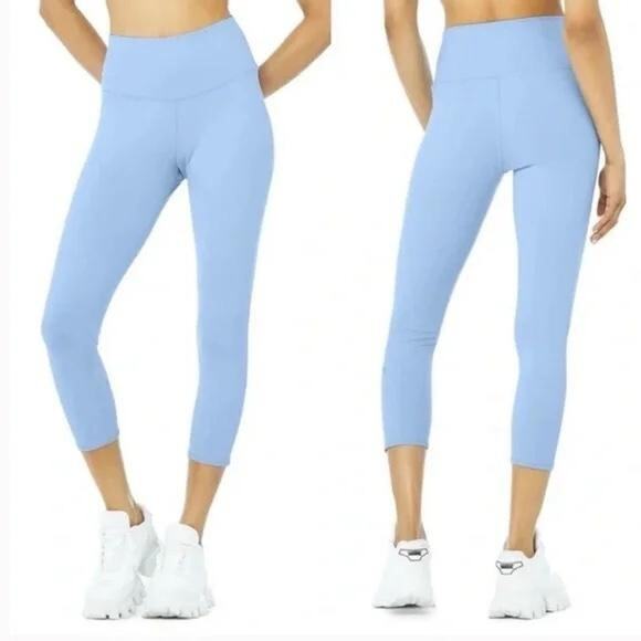 Alo Yoga High-Waist Airbrush Capri Legging- XS - Picture 2 of 4